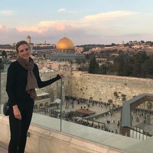 Meet your Posher, Lyla